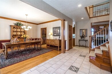 Spacious Entry
