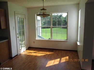 Breakfast Nook - breakfast area