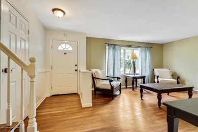12 Jagger Ave Neptune City NJ-large-010-