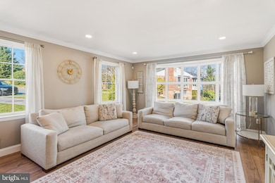 1229 Wine Spring Ln, Towson, MD 21204 - photo 7