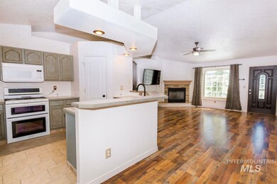 522 Fall Dr, Nampa, ID 83686 - photo 6