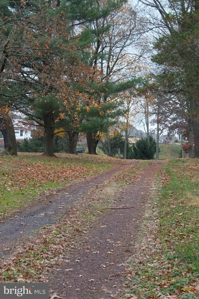 720H Pennsylvania 313, Perkasie, PA 18944 - photo 3