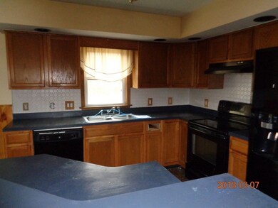 238 Asa Davol Rd Aka Eight Rod Way, Tiverton, RI 02878 - photo 6