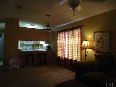 2452 Trailwood Dr, Cantonment, FL 32533 - photo 4