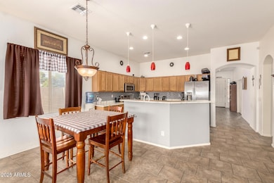 10217 W Riverside Ave, Tolleson, AZ 85353 - photo 6