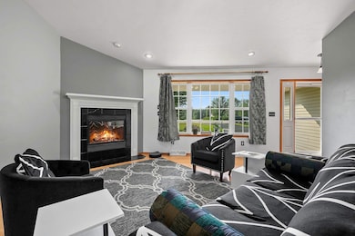 758 Rymer Ct, Sobieski, WI 54171 - photo 7