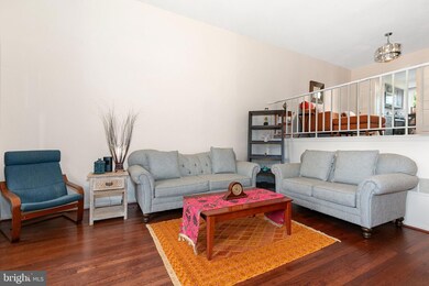 9151 Helaine Hamlet Way, Columbia, MD 21045 - photo 4