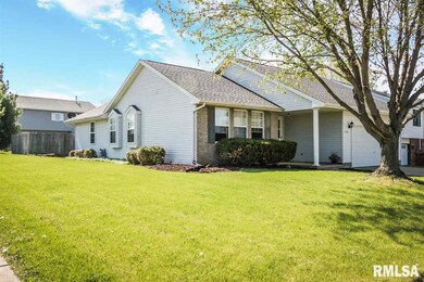 5528 N Ramblewood Ct, Peoria, IL 61615 - photo 2