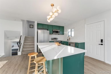 213 N Gainsborough Ave, Royal Oak, MI 48067 - photo 6