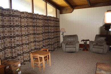 1021 S Trindle St, Hugoton, KS 67951 - photo 5