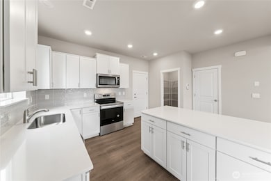 14934 Wallace Ave E unit 675, Bonney Lake, WA 98391 - photo 4