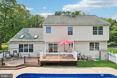 821 W Orvilla Rd, Hatfield, PA 19440 - photo 5