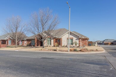 1902 Valleyview Dr, San Angelo, TX 76904 - photo 2
