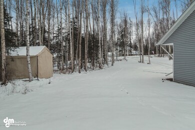 7430 W Rodney Circle Wasilla-large-027-2