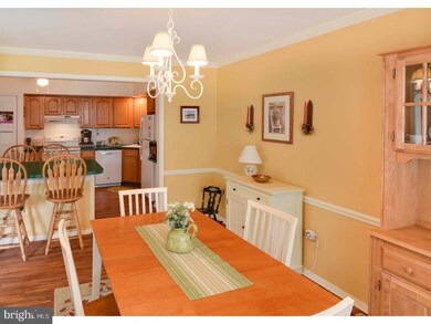 134 Bishop Dr, Aston, PA 19014 - photo 6