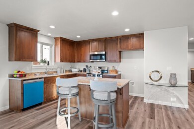 4730 Gebhard Rd, Central Point, OR 97502 - photo 7