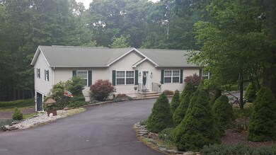 155 Arbutus Ln, Milford, PA 18337 - photo 3