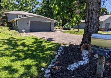 1411 W Red Maple Rd, Muncie, IN 47303 - photo 5