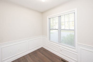 22 Beacon St unit 22, Shrewsbury, MA 01545 - photo 3