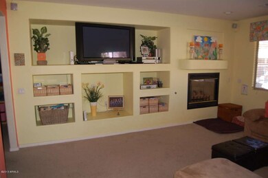 Family Room Built In Entertainment Cente