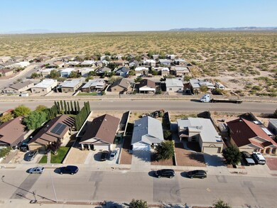 14321 Desert Cactus Dr, Horizon City, TX 79928 - photo 4