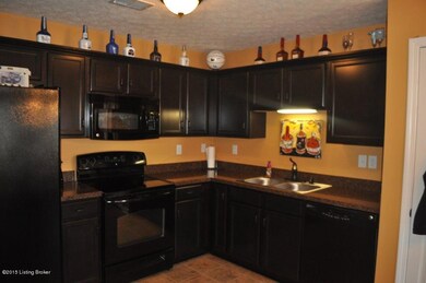 448 Gentry Ln, Mount Washington, KY 40047 - photo 4