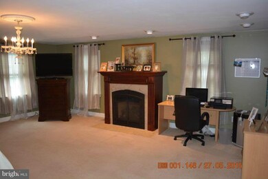 12236 Big Pool Rd, Clear Spring, MD 21722 - photo 4