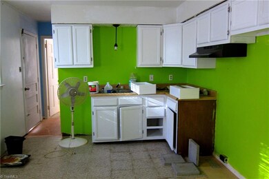 5125 Randleman Rd, Greensboro, NC 27406 - photo 2