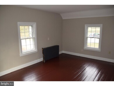 855 S Waterloo Rd, Devon, PA 19333 - photo 4