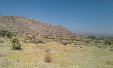 67922 Foothill Dr, Twentynine Palms, CA 92277 - photo 4