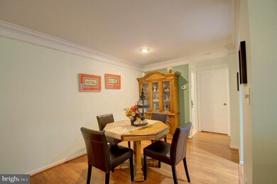 19913 Appledowre Cir, Germantown, MD 20876 - photo 7