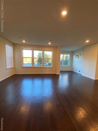 22490 Woodbridge Ln, Novi, MI 48375 - photo 6