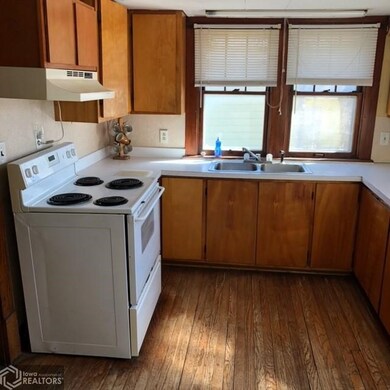 318 E Cass St, Osceola, IA 50213 - photo 5