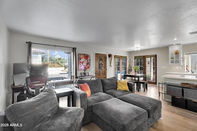 4801 E Euclid Ave unit 3, Phoenix, AZ 85044 - photo 3