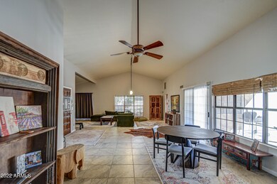 Dining Area 4