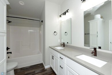 7243 26th St S, Fargo, ND 58104 - photo 7