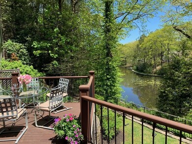 100 Westcliff Rd, Weston, MA 02493 - photo 2