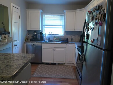 NEWER KITCHEN