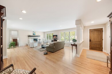 1520 E Forest Ave, Wheaton, IL 60187 - photo 5