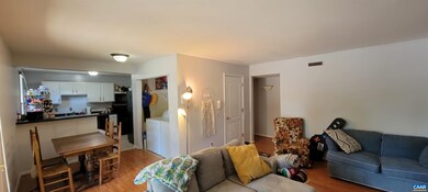 1311 Villa Way unit B, Charlottesville, VA 22903 - photo 3