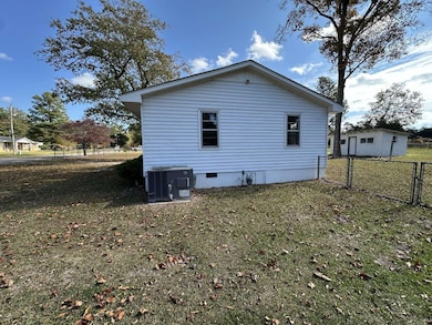 415 Florida Ave, New Ellenton, SC 29809 - photo 4