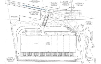 769 Daniel Webster Hwy, MerriMacK, NH 03054 - photo 2