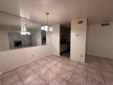 9797 Leawood Blvd unit 901, Houston, TX 77099 - photo 2