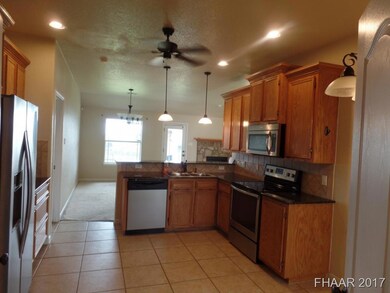 3407 Lauren St, Copperas Cove, TX 76522 - photo 3