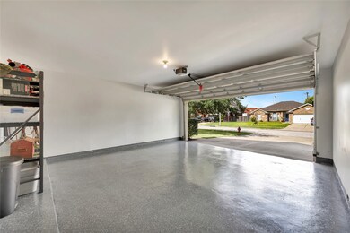 1490 Allison St, Alvin, TX 77511 - photo 5