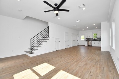 8418 Observatory St, Houston, TX 77088 - photo 3