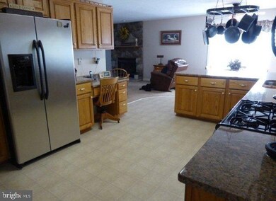 15 Ashfield Dr unit 31, Littlestown, PA 17340 - photo 5