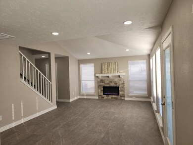 7822 Redlands Dr, Houston, TX 77040 - photo 5