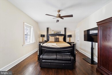 559 Broadview Rd, Upper Darby, PA 19082 - photo 7