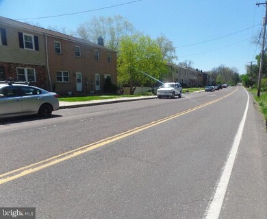 143 Game Farm Rd, Schwenksville, PA 19473 - photo 2